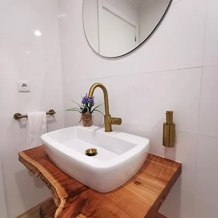 H2viola & Prázdninový dům