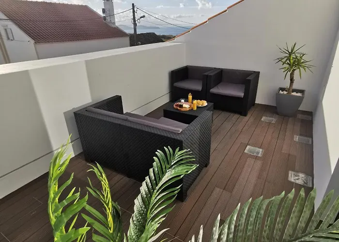 H2viola & Holiday home *